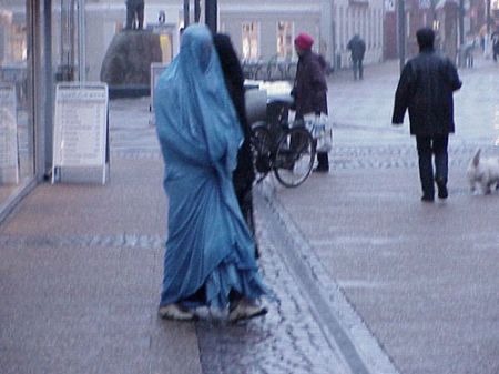 A ajuns la închisoare pentru că a împrumutat haine atentatorilor