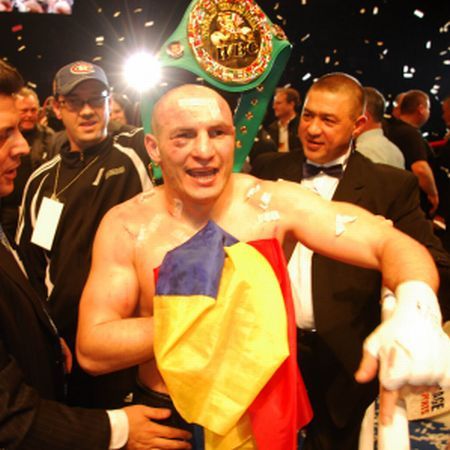 ADRIAN DIACONU: "Boxerii de azi stau pe messenger, nu în sală"