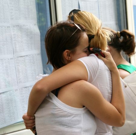 BAC 2008: Protocol, fiţuici şi indulgenţă