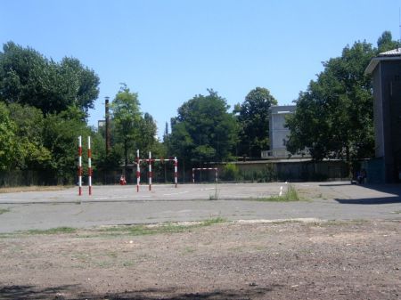 Campus şcolar, doar pe hârtie