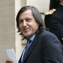 Ilie Năstase, la DNA