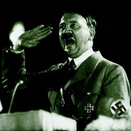 Joc de cărţi cu Hitler