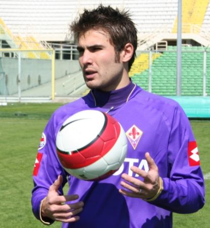 Mutu, la Florenţa via Roma!