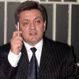 Rus şi bărbăţia lui Geoană