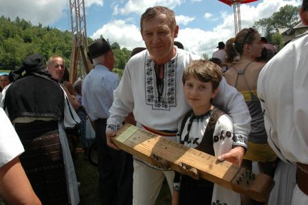 Ţitera, instrumentul arhaic al moţilor