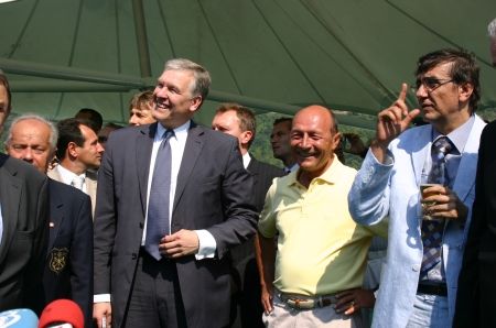 Băsescu, în croazieră de lucru pe Dunăre