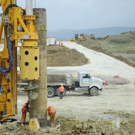 Bechtel, pavată cu milioane de euro şi anul viitor