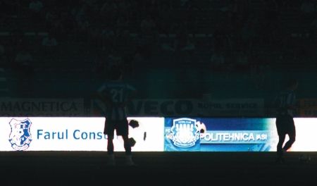 Fotbal în beznă