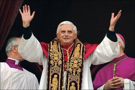 Papa, împotriva rasismului