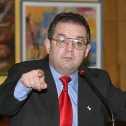 PD-L acuză PNL de mită electorală