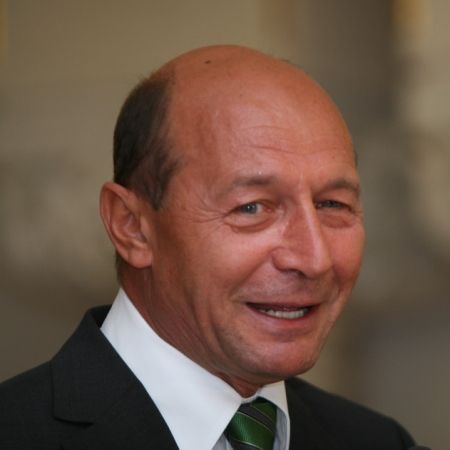 Băsescu, la mormântul lui Avram Iancu