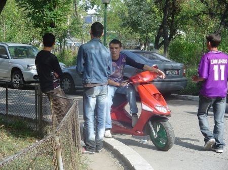 Furtul de scutere, în vogă la olteni
