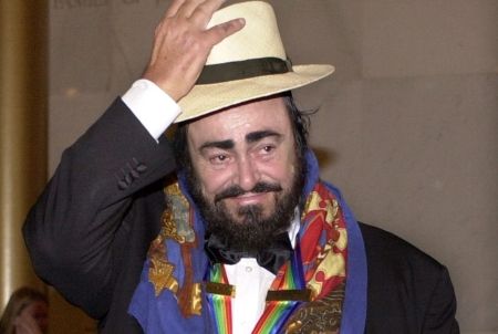 O lume întreagă cântă pentru Pavarotti