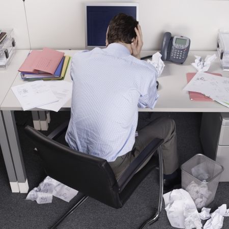 Ce faci dacă eşti obligat să munceşti peste program