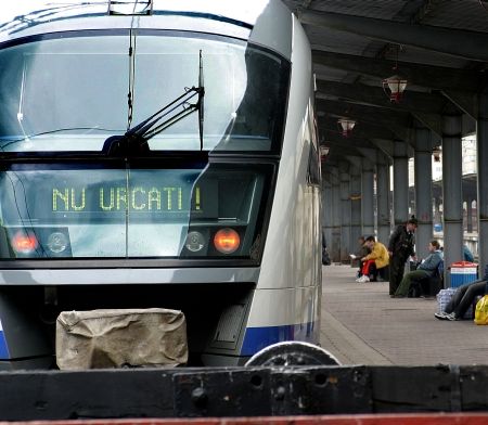 CFR poate rămâne în beznă