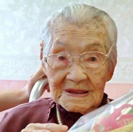 Cum să trăieşti până la 114 ani