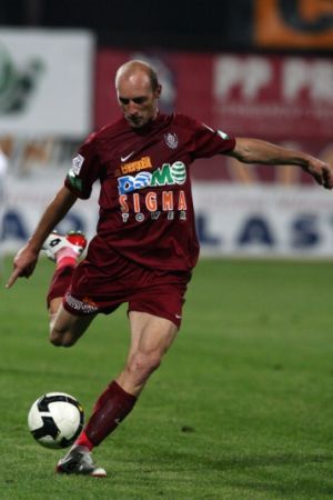 După 0-0 cu Chelsea, CFR Cluj nu a fost în stare s-o bată pe Oţelul