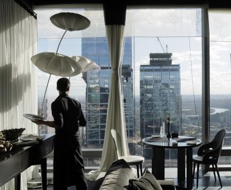 Îmbogăţiţii ruşi urcă luxul până la cer