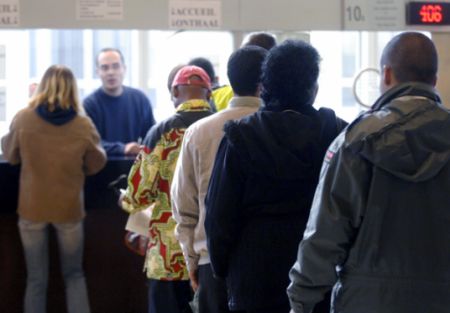 O noua legislaţie pentru imigranţii ilegali din Italia