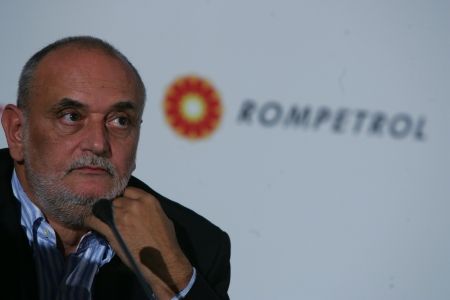 Patriciu pierde "lupta" cu SRI la Curtea Constituţională