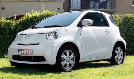 Toyota are un nou iQ