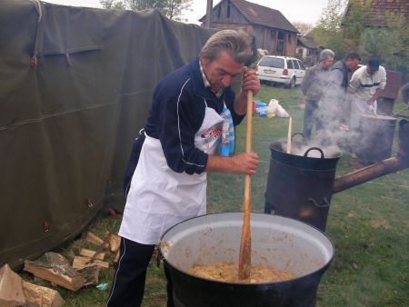 Varza, celebrată la Toboliu