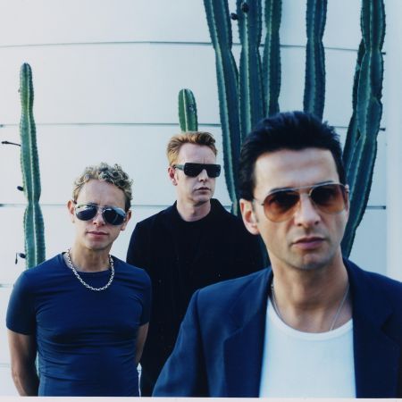 "Vremea aroganţei" pentru Depeche Mode