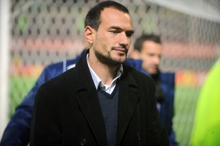 Zidiţi la Curtea de Argeş
