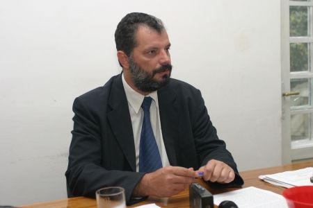 Bani şi pentru contracandidaţi