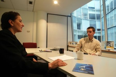 Intelectualii, la mare căutare