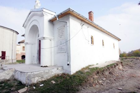 Mausoleul de la Comana, profanat din interes
