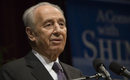 Peres: Siria trebuie să aleagă pacea sau războiul