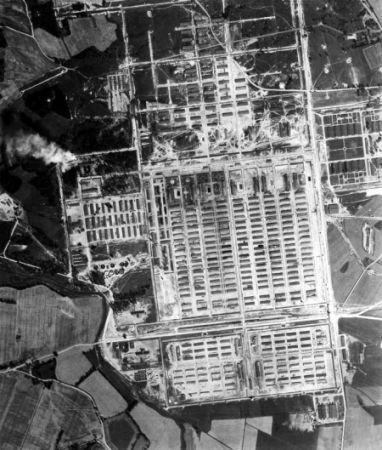 Planurile de construcţie a lagărului de la Auschwitz, descoperite la Berlin