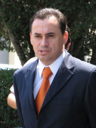 Primăria Arad, acuzată că face campanie electorală în şcoli