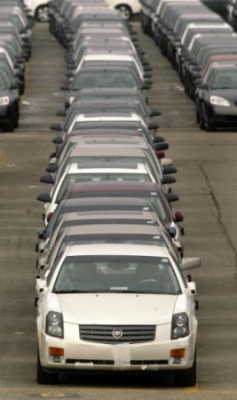 Ford, Chrysler şi GM vor bani de la stat