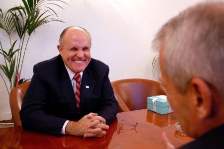 "Primarul Americii", încântat de traficul şi curăţenia din Bucureşti