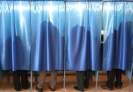 PSD a luat faţa PDL cu 90.000 de voturi
