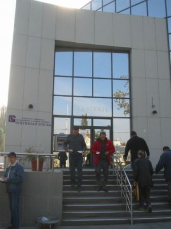 Separarea activităţilor în energie, la control