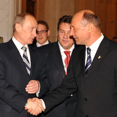 Armand Goşu: “Doar Putin te poate utiliza în momentele astea”