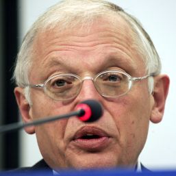 “Capitalismul a crezut că poate face orice, nepedepsit”