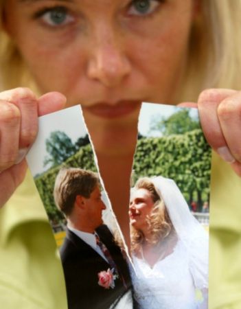 Cum să treci mai uşor peste un divorţ