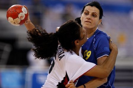Oltchim merge mai departe în Liga Campionilor