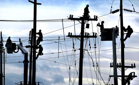 Transelectrica a majorat tarifele de la 1 ianuarie