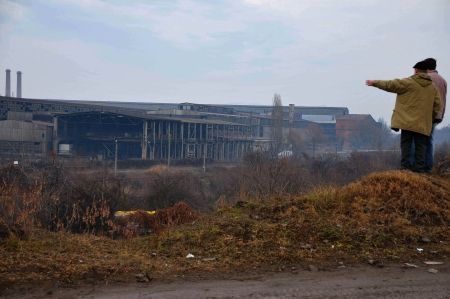 Viaţa pe ruinele fostului combinat siderurgic