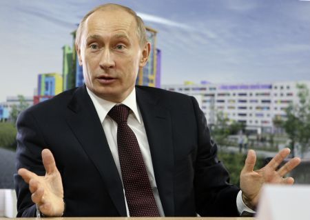 Vladimir Putin ne face ochi dulci