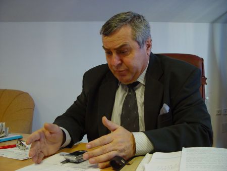 Fost director arestat