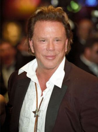 Mickey Rourke și pasiunea pentru pantofi | VIDEO