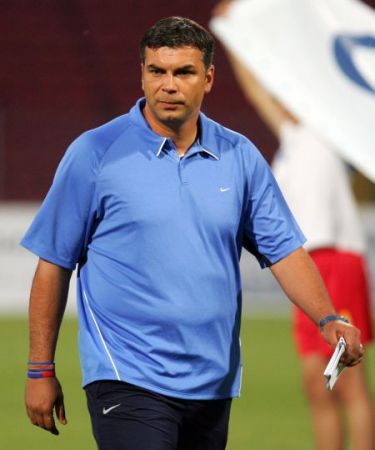 Olăroiu, aseară demis, astăzi repus în funcţie