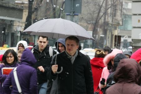 PROGNOZA METEO: viscol și ninsori