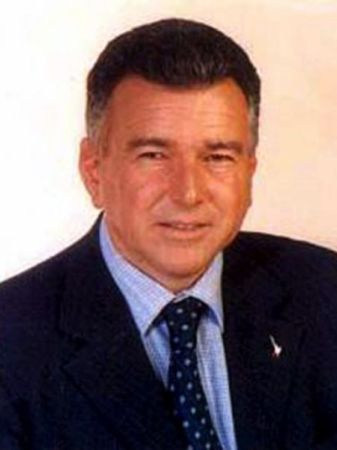 Senator italian denunţat de români pe motiv de ură rasială